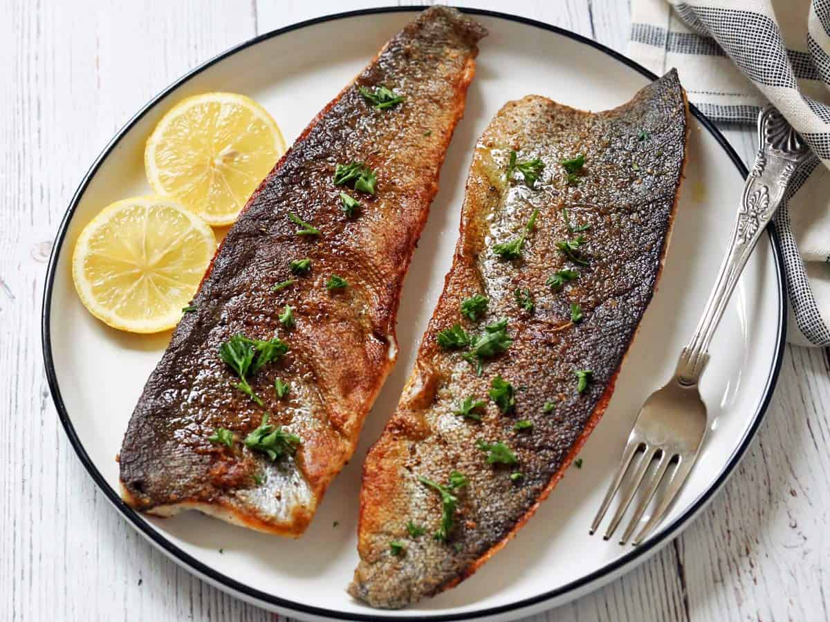 How to Cook Rainbow Trout: Best Recipes for Grilling & Baking